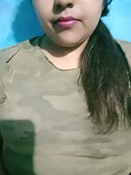 Love-Veronica online show from July 23, 6:17 pm