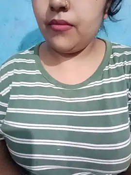 Love-Veronica online show from July 25, 6:16 pm