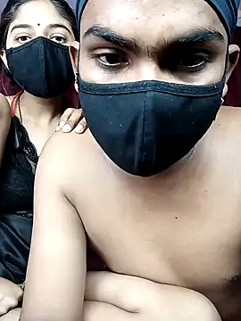 Amzing-Couple online show from January 21, 12:50 pm