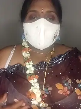 Snapshot of Sexy_Radhikaa chatting on March 2, 3:05 pm Sexy Radhikaa online show from March 2, 3:05 pm