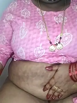 Snapshot of Sexy_Radhikaa chatting on October 31, 1:17 am Sexy Radhikaa online show from October 31, 1:17 am