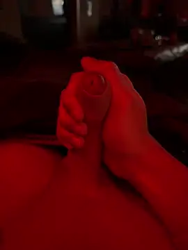 mediumboy21 online show from October 7, 3:47 am