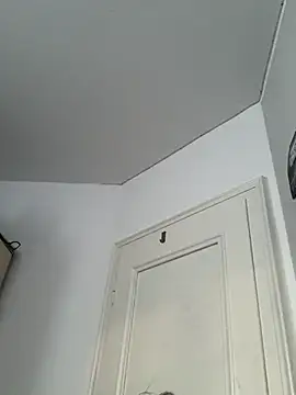 hotiee online show from December 4, 9:07 am