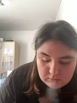 hotiee online show from March 10, 1:43 pm