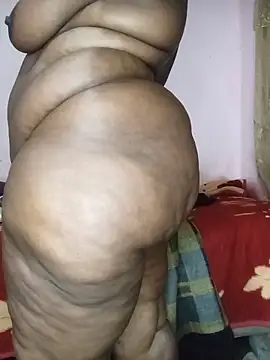 Snapshot of Sweetblackassxxx505 chatting on June 26, 10:36 pm Sweetblackassxxx505 online show from June 26, 10:36 pm