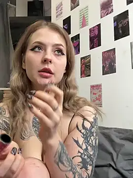 LinaQik online show from January 22, 1:11 pm