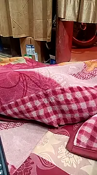 cutegirl30 online show from March 4, 6:39 pm