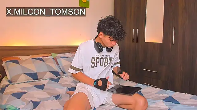 Milcon Thomson online show from September 15, 8:42 pm