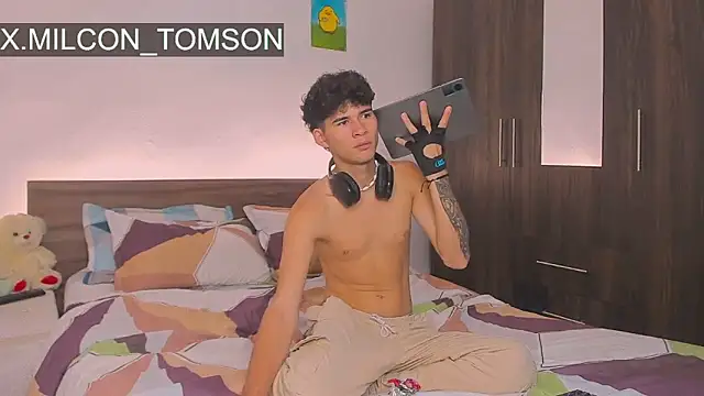 Milcon Thomson online show from September 17, 11:28 pm