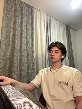 W N G S online show from February 22, 11:03 pm