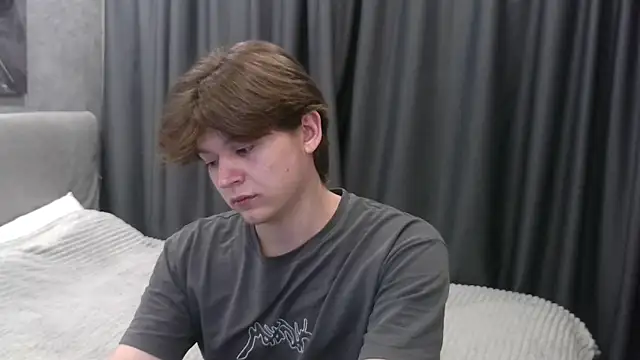 W N G S online show from October 6, 9:34 pm