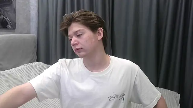 W N G S online show from October 8, 5:05 am