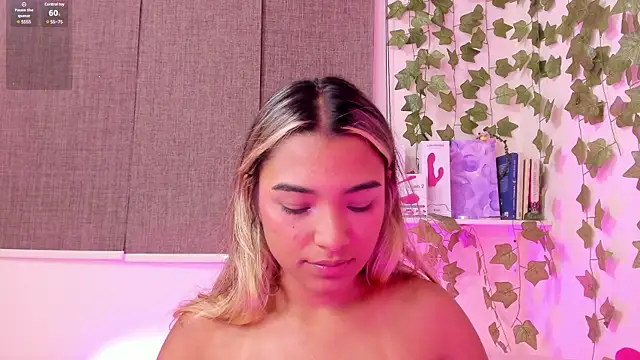 Snapshot of Annebull_ chatting on February 2, 2:06 am Annebull online show from February 2, 2:06 am