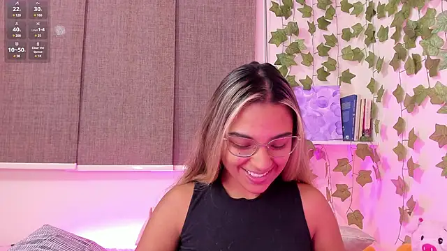 Snapshot of Annebull_ chatting on February 5, 11:28 pm Annebull online show from February 5, 11:28 pm