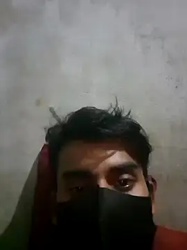 Snapshot of imissyoumylove14 chatting on December 22, 1:01 am imissyoumylove14 online show from December 22, 1:01 am