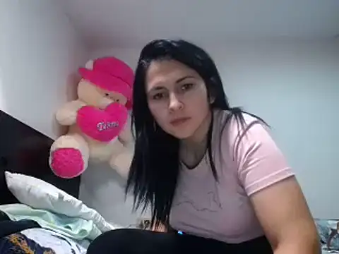 Snapshot of princehermosa44 chatting on February 7, 7:49 pm princehermosa44 online show from February 7, 7:49 pm