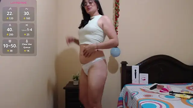 Snapshot of sara_florez1 chatting on January 25, 11:13 am sara florez1 online show from January 25, 11:13 am