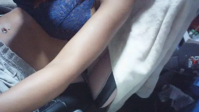 Fariana01 online show from June 25, 5:12 am