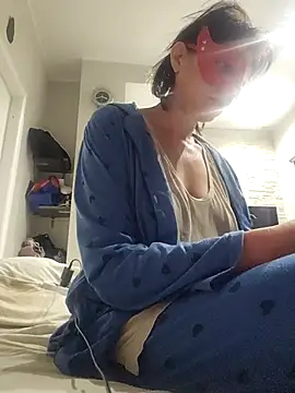 Vagabondainnamorata online show from October 19, 5:41 am