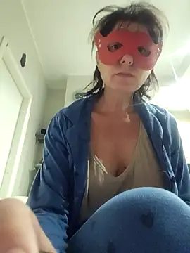 Vagabondainnamorata online show from November 22, 4:11 am