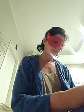 Vagabondainnamorata online show from December 22, 3:47 am