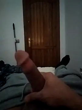 Snapshot of Hfvjkkvc chatting on March 29, 9:53 am Hfvjkkvc online show from March 29, 9:53 am