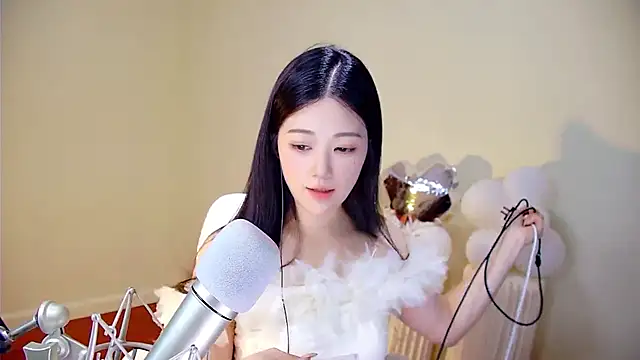 memeda online show from October 11, 3:21 pm