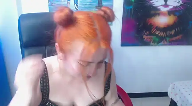 XxMiaSexxyHotxX online show from January 16, 7:52 pm