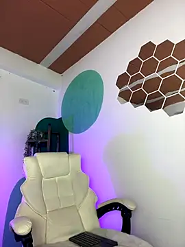 LollaByer online show from October 4, 10:08 pm