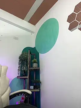 LollaByer online show from November 18, 9:08 pm