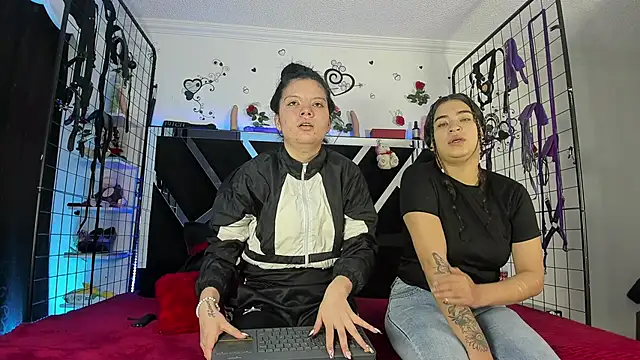 thedream girls online show from November 19, 12:27 pm