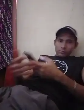 Fer-nand online show from February 7, 8:42 pm