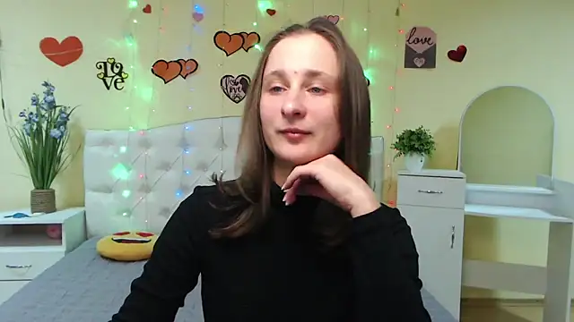 MichelLeee online show from February 18, 12:17 pm