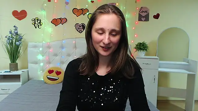 MichelLeee online show from March 5, 3:18 pm