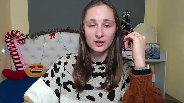 MichelLeee online show from December 15, 12:20 pm