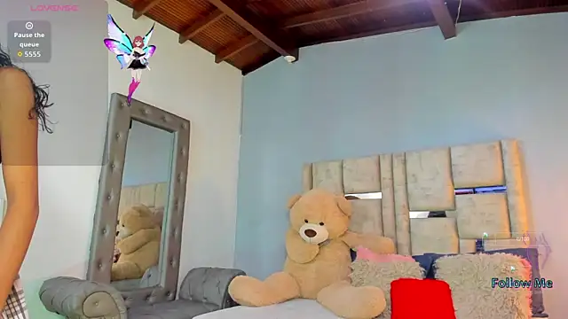 AshleyHill2 online show from September 18, 3:30 am