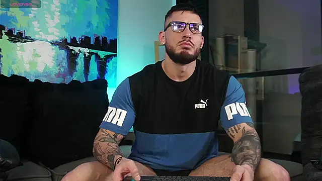 DimitriSullivan  online show from January 30, 4:27 am