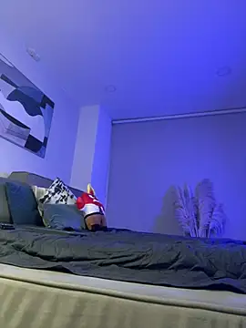 DimitriSullivan  online show from February 21, 2:17 am