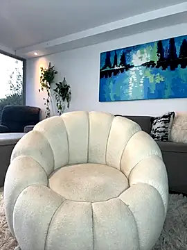 DimitriSullivan  online show from September 19, 10:21 pm