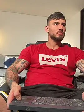 DimitriSullivan  online show from February 13, 1:18 pm