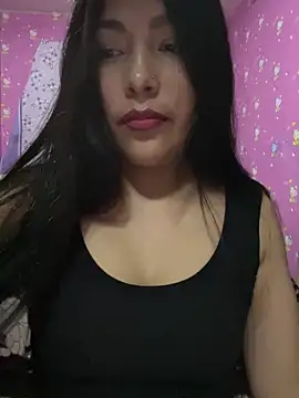 Snapshot of Velyn_18 chatting on December 16, 2:05 am Velyn 18 online show from December 16, 2:05 am