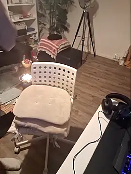 DaWoD030 online show from December 19, 9:06 pm