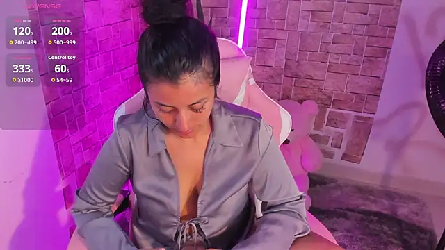 Lady Rey online show from February 12, 1:33 am