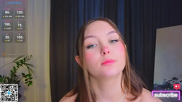 Snapshot of GwendolynFinch chatting on March 3, 4:14 am GwendolynFinch online show from March 3, 4:14 am