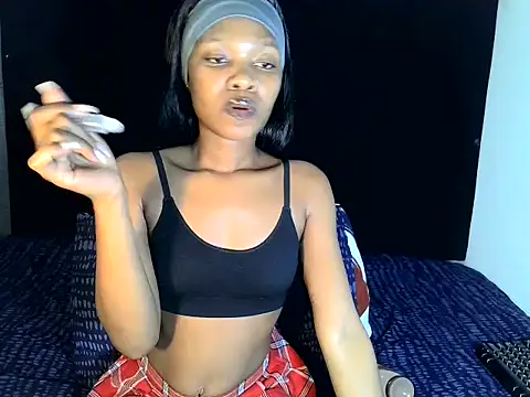 Snapshot of RayaBae chatting on November 30, 9:52 pm RayaBae online show from November 30, 9:52 pm