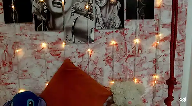 Snapshot of anthiamelisa chatting on March 22, 3:41 am anthiamelisa online show from March 22, 3:41 am