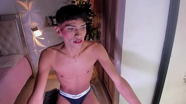 im sebaslopez online show from September 20, 11:55 am