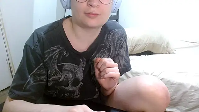 livcutebaby online show from January 2, 6:07 am