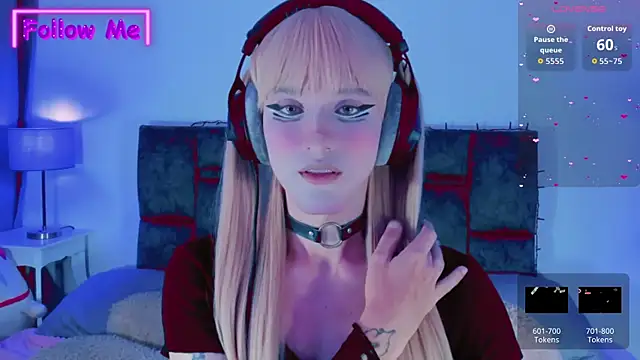 Kirmyy  online show from October 12, 8:30 pm