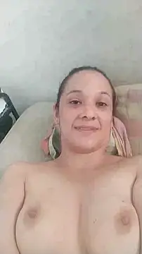 Snapshot of nicolle_milf1978 chatting on October 24, 12:45 pm nicolle milf1978 online show from October 24, 12:45 pm